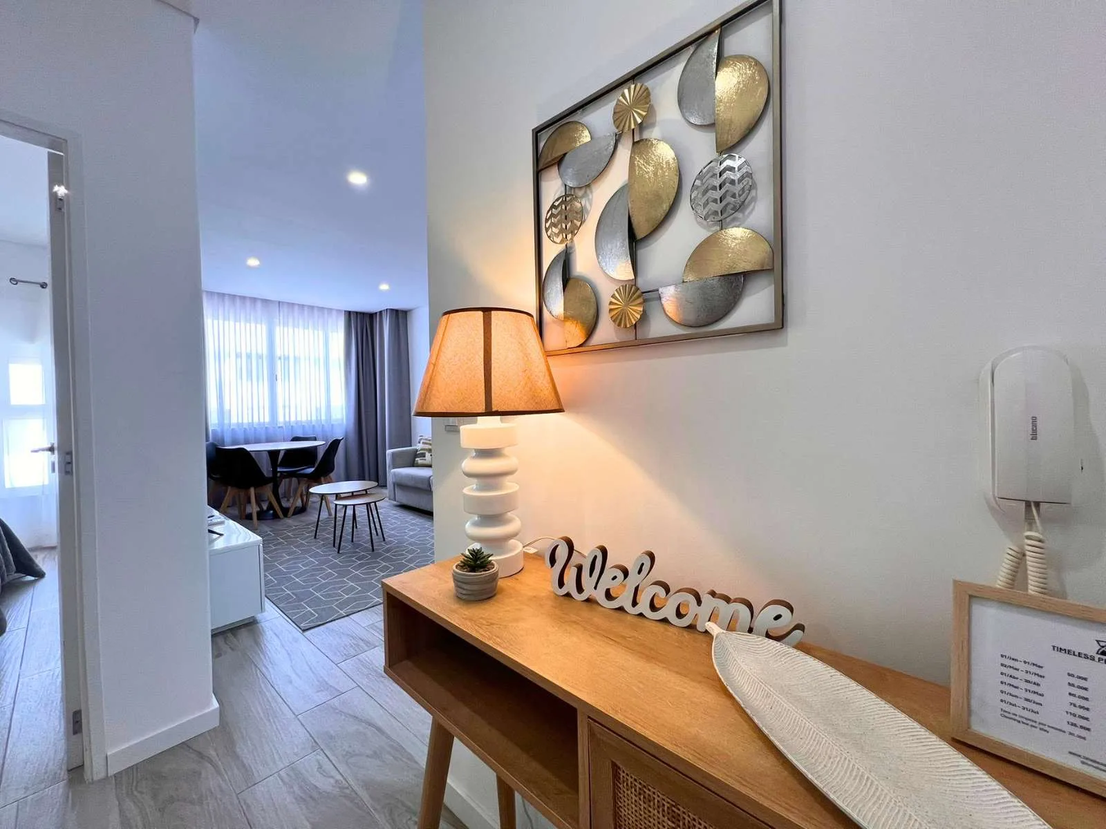 Timeless Beach V — interior 6